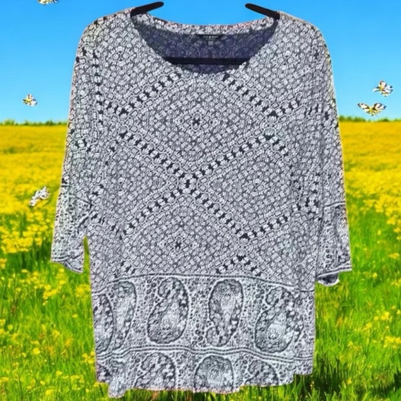 Lucky Brand paisley top Sz 1x linen feel - Picture 1 of 3